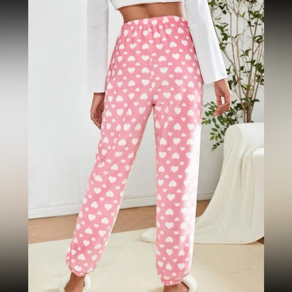 FLUFFY HEART PAJAMA PANTS - Picture 2 of 3
